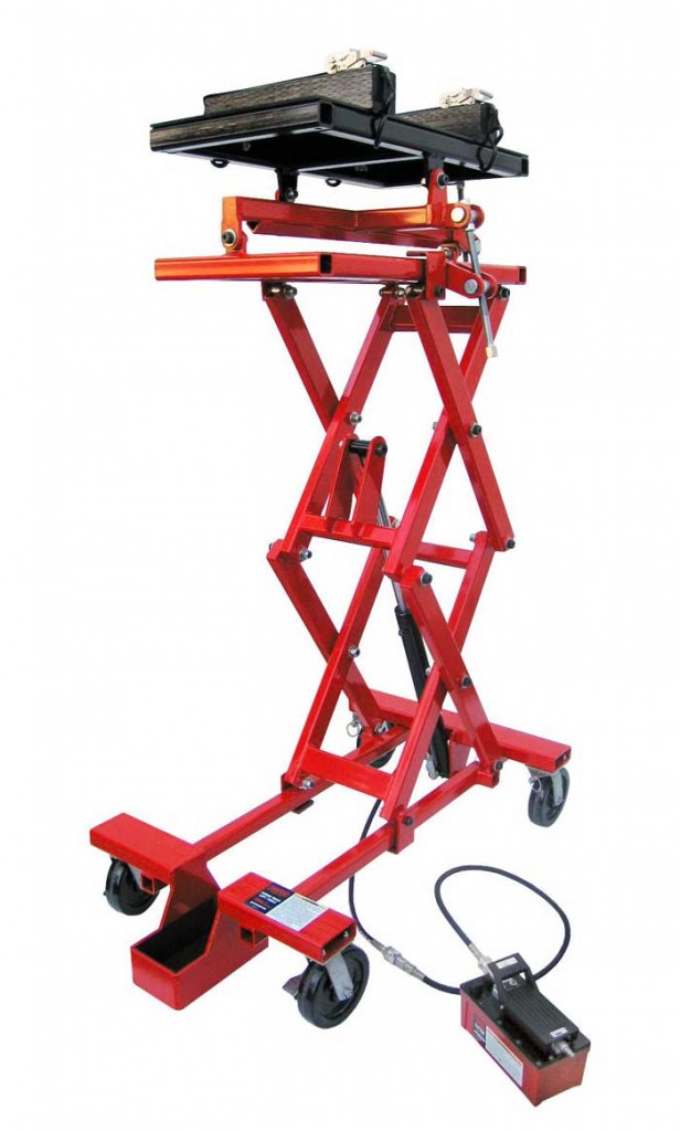 Mohawk Lifts Offers 2,000lb. Capacity Scissor Lifting Table