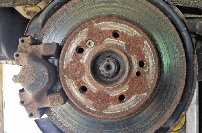 This image has an empty alt attribute; its file name is Brake-Rotor-2.jpg
