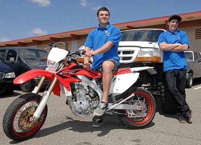 Agoura High Automotive Technology students Dylan Landy and Evan Weller just took fifth place nationally in an auto technology competition. (Dean Musgrove/Staff Photographer)