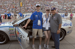 Photo (L to R):  Federated Camaro winner Jeff Crissman; Jennifer Crissman; Federated spokesman and NASCAR legend Kenny Schrader